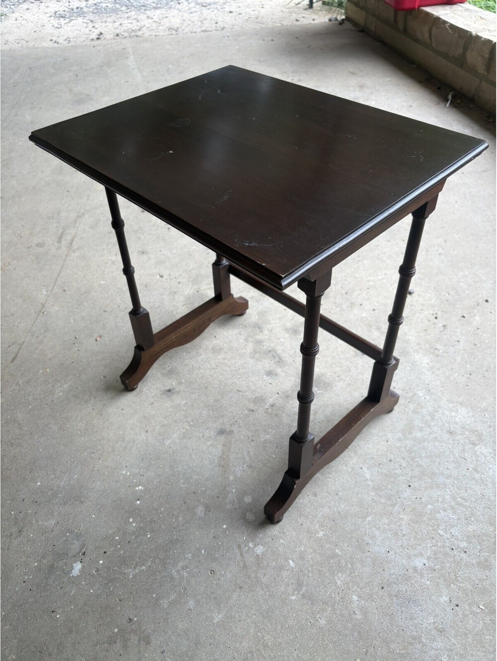 Vintage Ethan Allen Georgian Court Cherry Wood Nesting Table